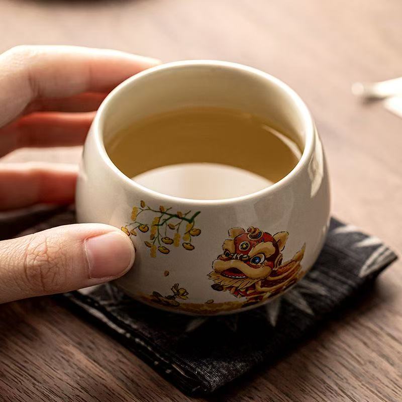 Chinese Lucky Lion Ceramic Tea Cup